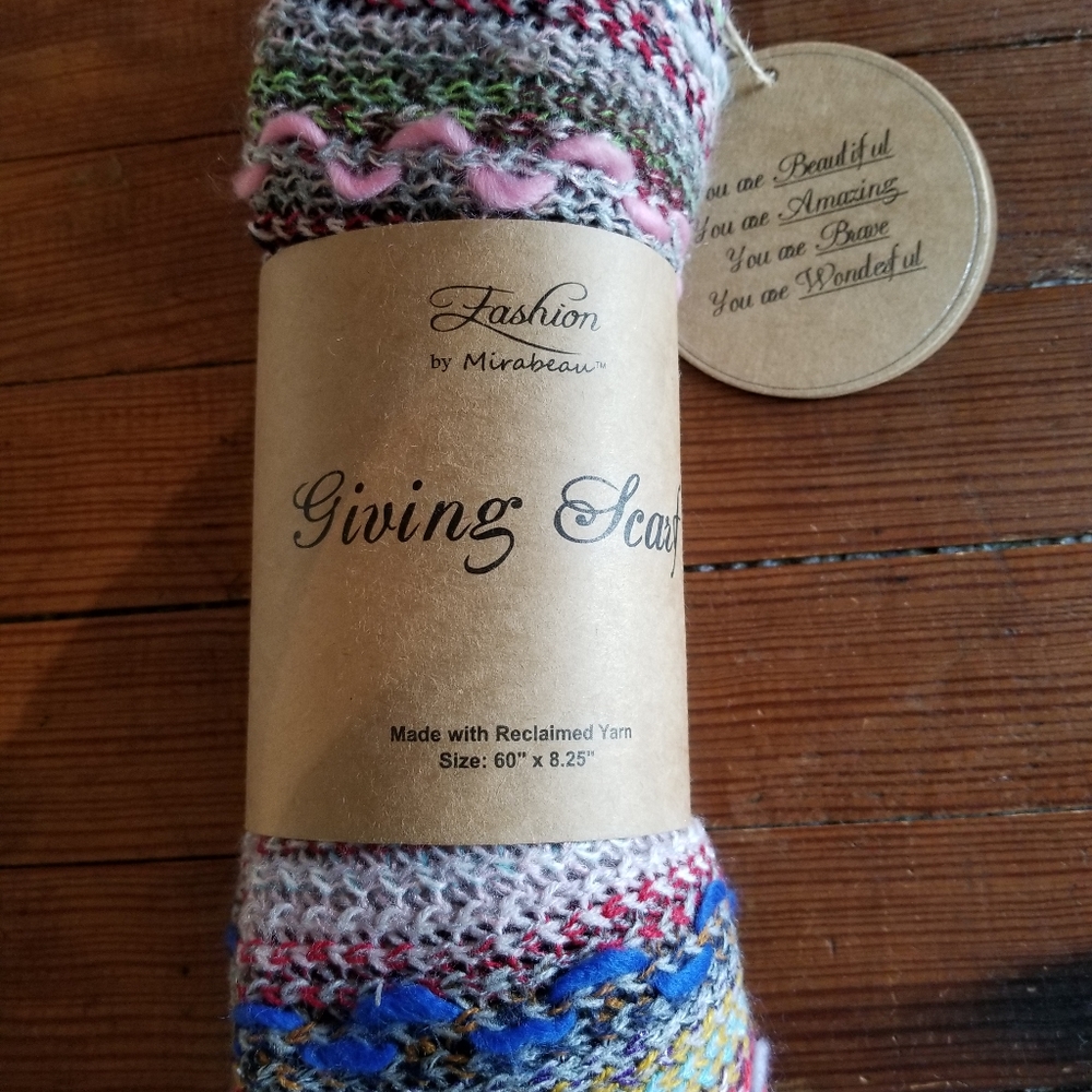 The giving scarf
